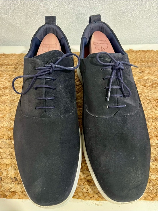 Wolf & Shepherd Other - Wolf & Shepherd Long wing Hybrid Suede Shoes 12 Navy/White 🐺